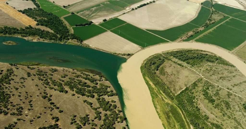 Confluence of Milk River and Missouri River in Montana